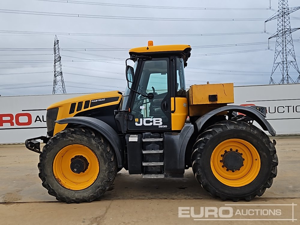 2014 JCB Fastrac 3230 - טרקטור חקלאי: תמונה 2 2014 JCB Fastrac 3230 - טרקטור חקלאי: תמונה 2