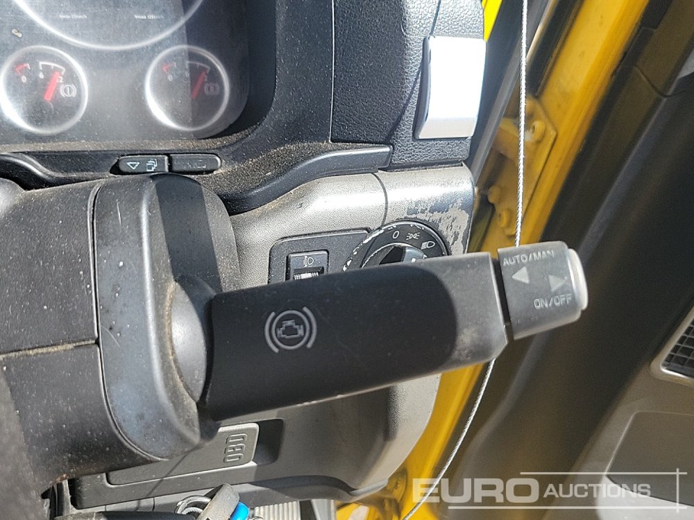 משאית וילונות צד 2014 MAN TGS 26.400: תמונה 28