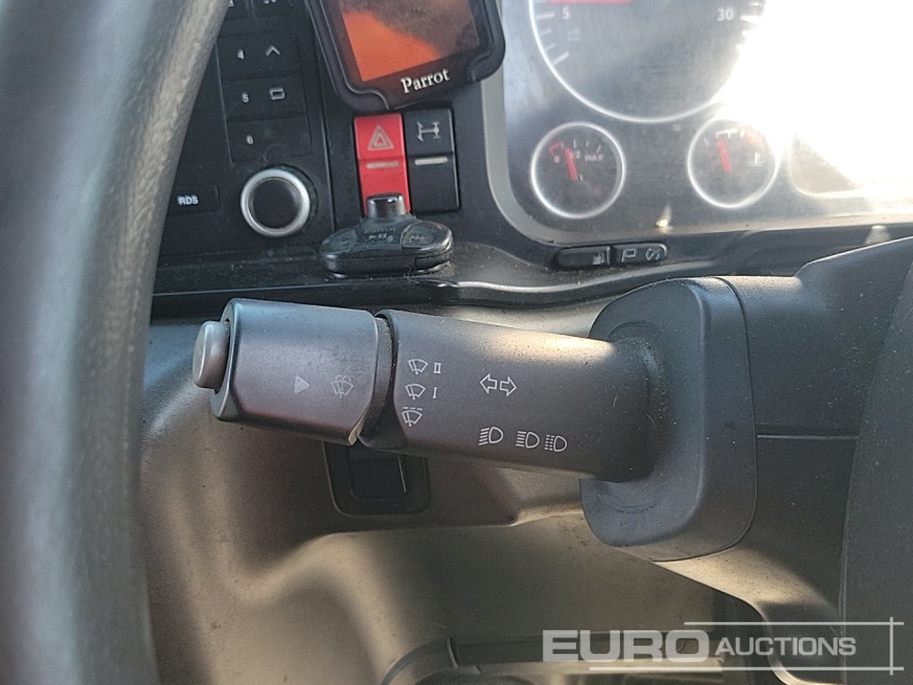 משאית וילונות צד 2014 MAN TGS 26.400: תמונה 29