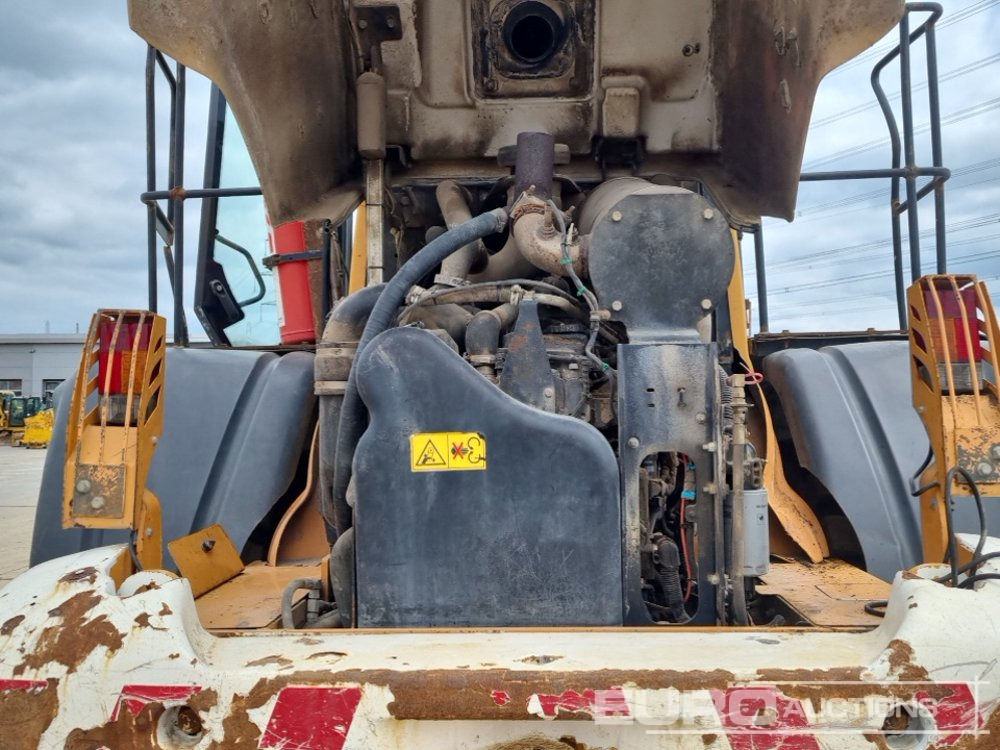 מעמיס גלגלים 2015 Case 821FXR: תמונה 26