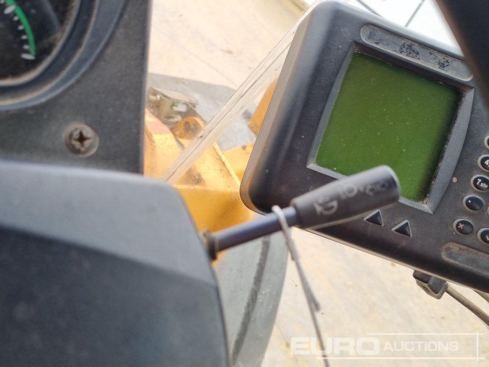 מעמיס גלגלים 2015 Case 821FXR: תמונה 37