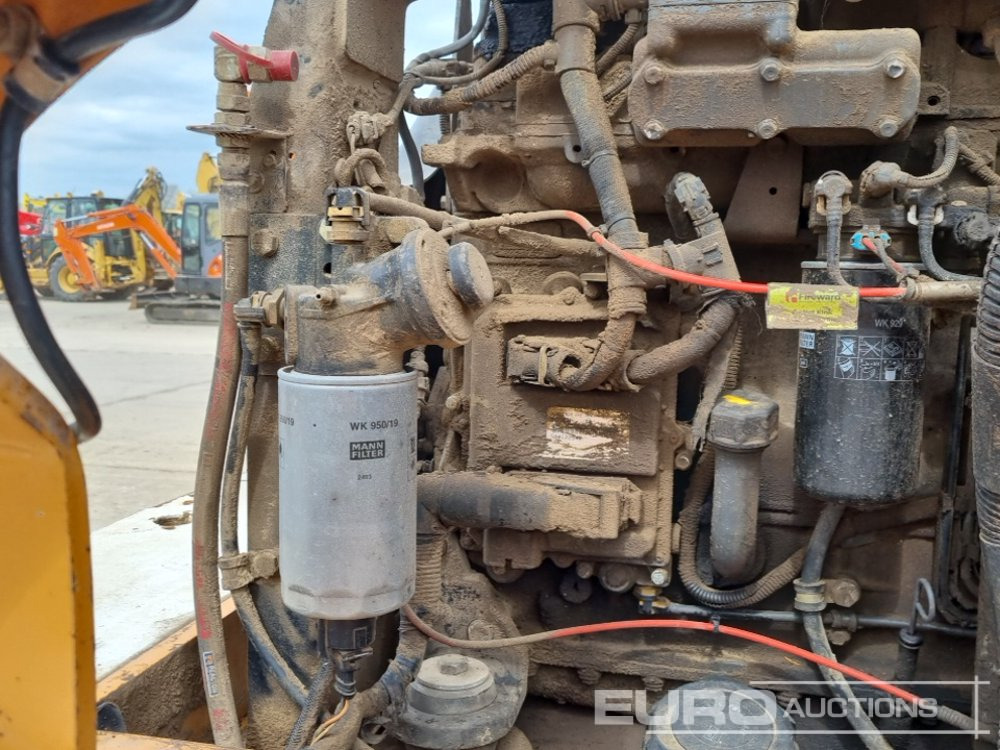 מעמיס גלגלים 2015 Case 821FXR: תמונה 30