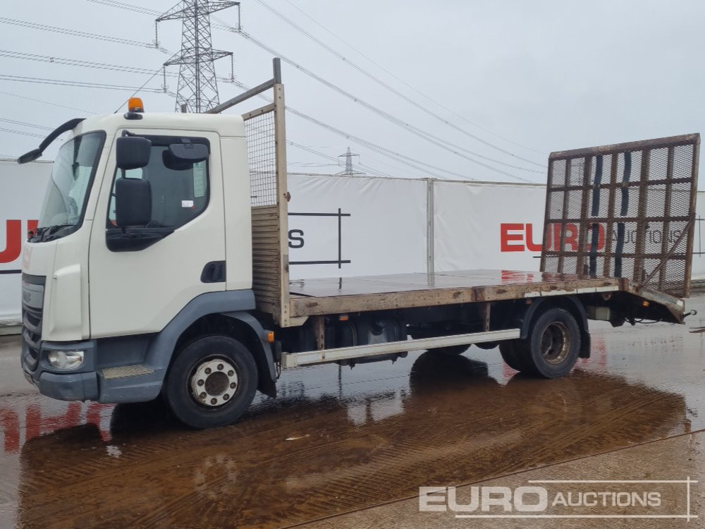 2015 DAF LF210 - משאית צד נופל/ שטוחה: תמונה 1 2015 DAF LF210 - משאית צד נופל/ שטוחה: תמונה 1