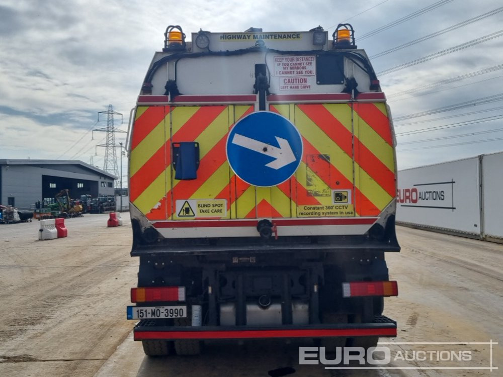 2015 DAF LF220 - מטאטא כבישים: תמונה 4 2015 DAF LF220 - מטאטא כבישים: תמונה 4