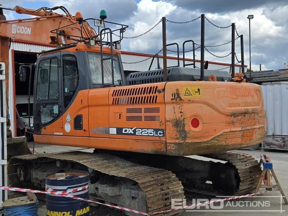 2015 Doosan DX225LC-3 - מחפר סורק: תמונה 2 2015 Doosan DX225LC-3 - מחפר סורק: תמונה 2