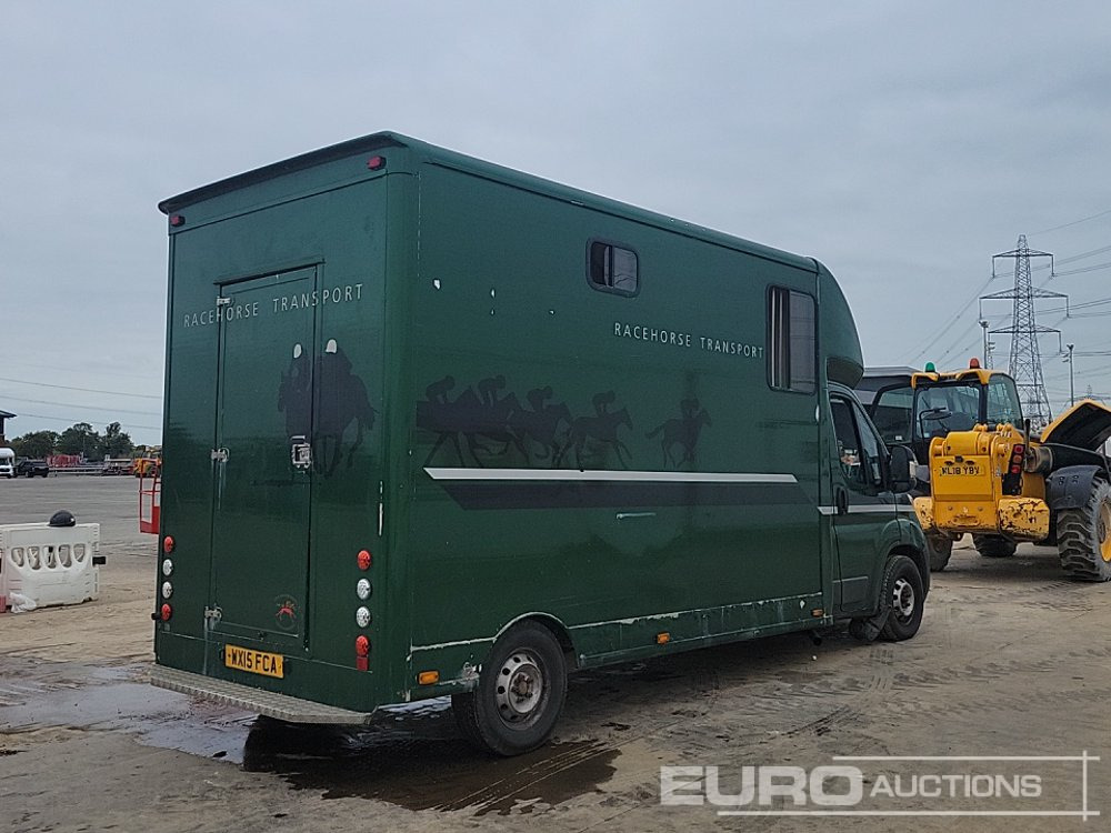 2015 Fiat Ducato 35 Multijet - משאית להובלת בעלי חיים: תמונה 5 2015 Fiat Ducato 35 Multijet - משאית להובלת בעלי חיים: תמונה 5