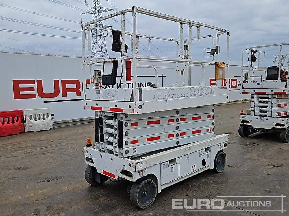 2015 Haulotte Compact 14 - פלטפורמה אווירית: תמונה 1 2015 Haulotte Compact 14 - פלטפורמה אווירית: תמונה 1