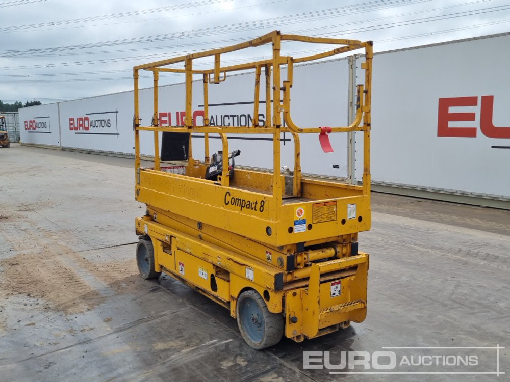2015 Haulotte Compact 8 - פלטפורמה אווירית: תמונה 3 2015 Haulotte Compact 8 - פלטפורמה אווירית: תמונה 3