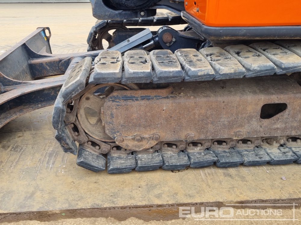 מיני מחפר 2015 Hitachi ZX65USB-5A CLP: תמונה 9