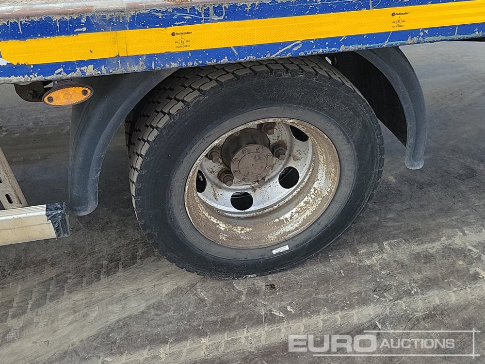 משאית צד נופל/ שטוחה 2015 Isuzu NPR: תמונה 10