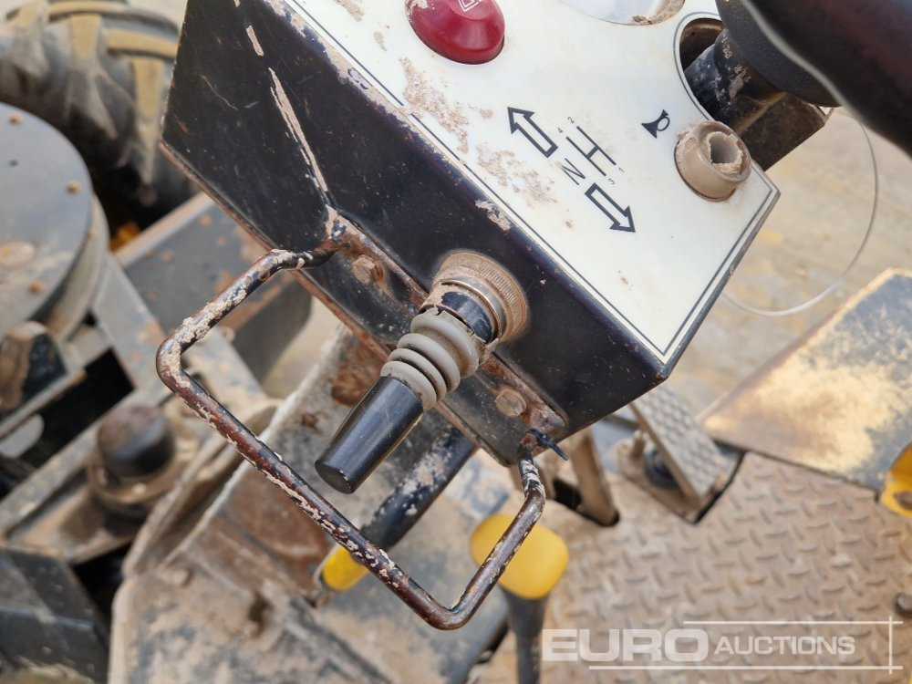 מיני מסיר פסולת 2015 JCB 6TST: תמונה 40