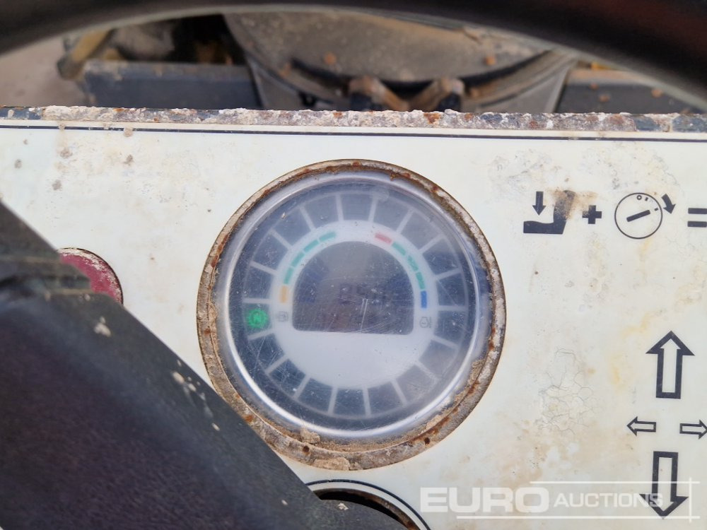 מיני מסיר פסולת 2015 JCB 6TST: תמונה 44