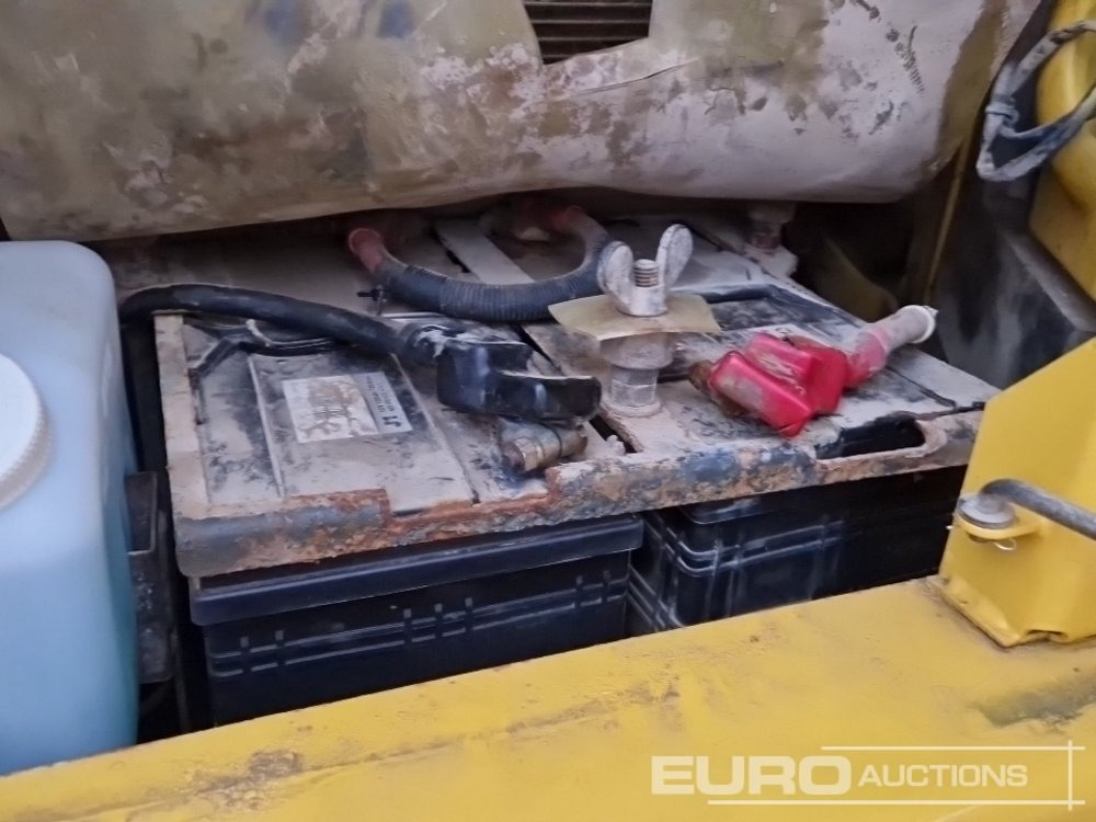 מחפר גלגלים 2015 Komatsu PW148-10: תמונה 28 מחפר גלגלים 2015 Komatsu PW148-10: תמונה 28