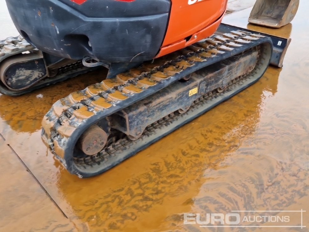 מיני מחפר 2015 Kubota U27-4: תמונה 13