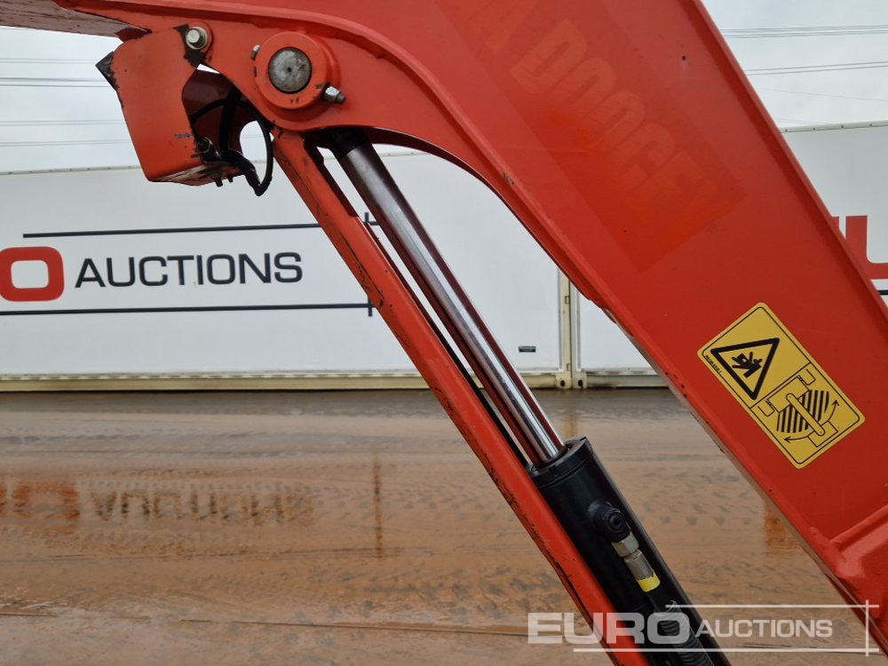 מיני מחפר 2015 Kubota U27-4: תמונה 24