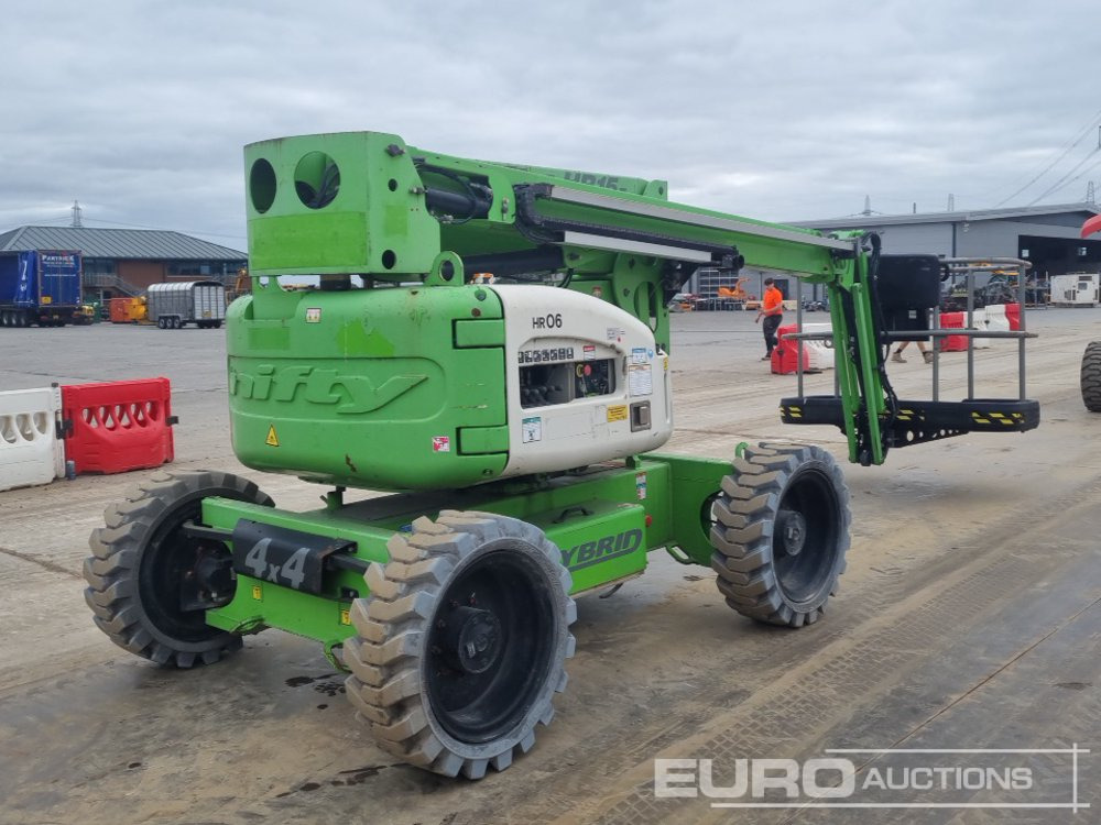 2015 Niftylift HR15 - פלטפורמה אווירית: תמונה 5 2015 Niftylift HR15 - פלטפורמה אווירית: תמונה 5