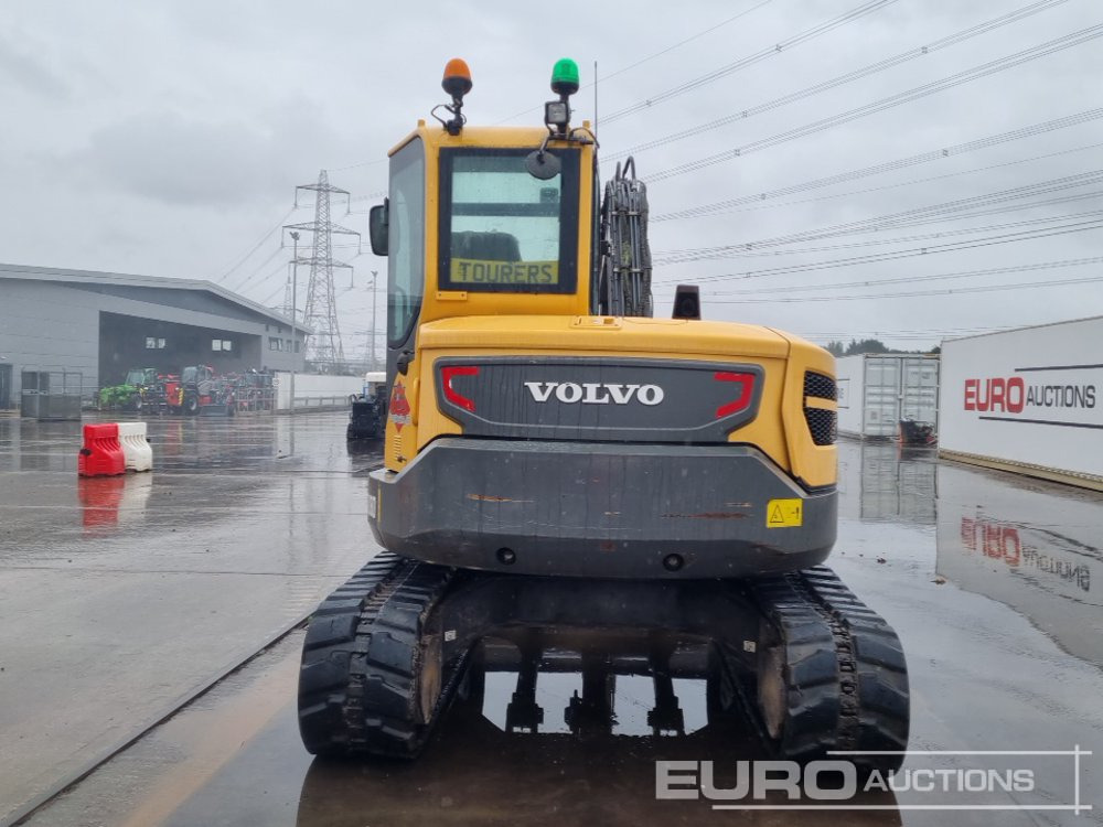 2015 Volvo ECR88D - מיני מחפר: תמונה 4 2015 Volvo ECR88D - מיני מחפר: תמונה 4