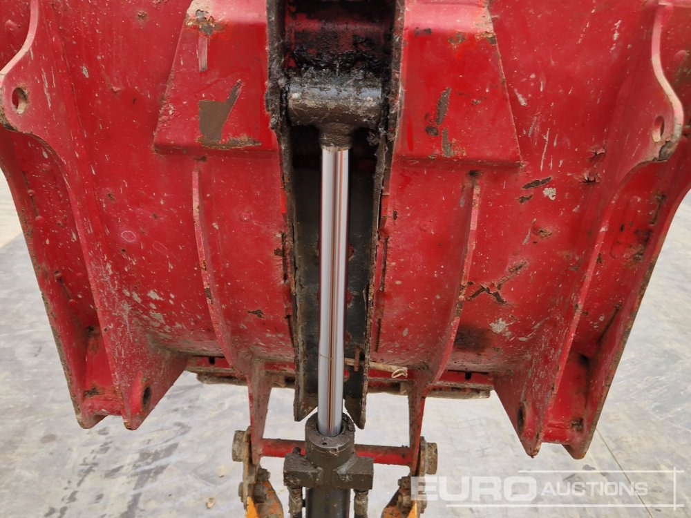 מסיר פסולת זוחל 2016 Hinowa HS1102: תמונה 20