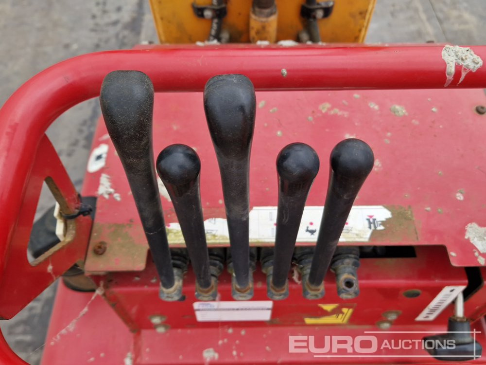 מסיר פסולת זוחל 2016 Hinowa HS1102: תמונה 29
