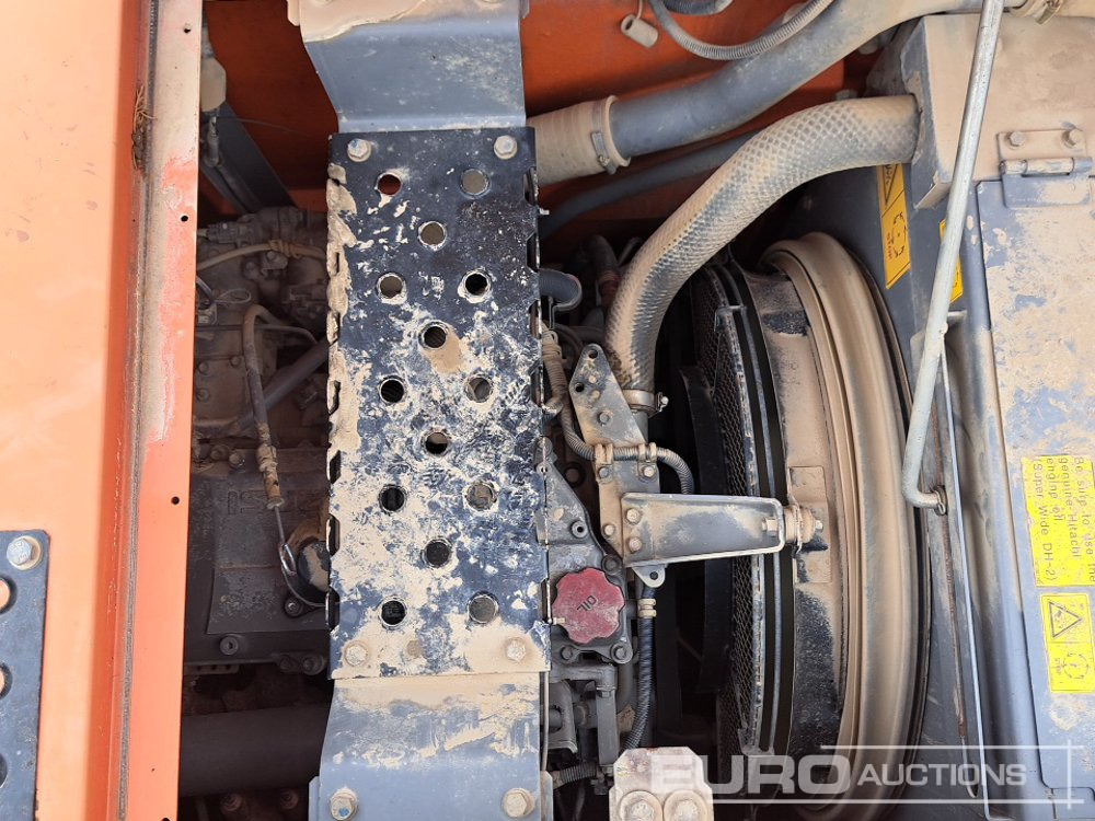 מחפר סורק 2016 Hitachi ZX225USLC-5B: תמונה 47