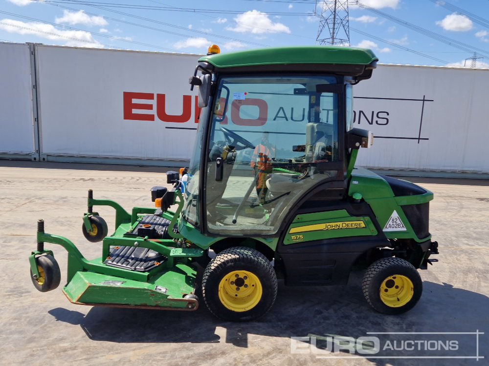 2016 John Deere 1575 - מכסחת גינה: תמונה 2 2016 John Deere 1575 - מכסחת גינה: תמונה 2