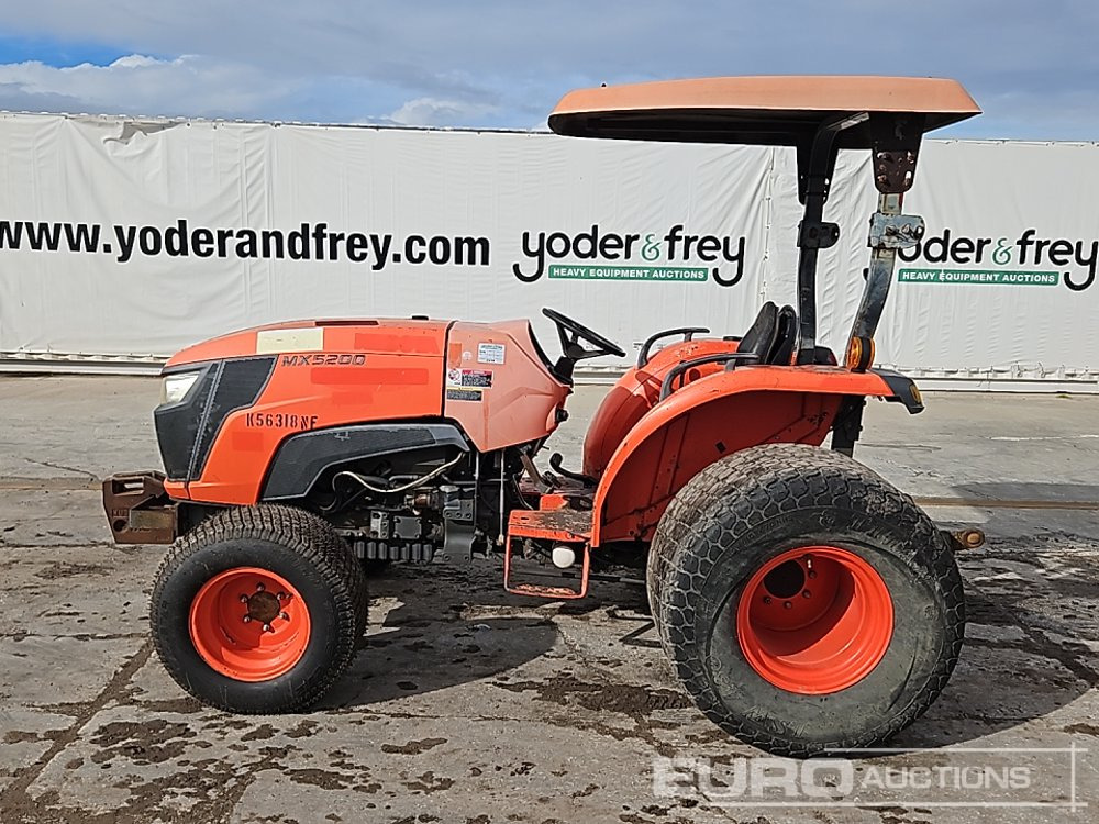 2016 Kubota MX5200HST - טרקטור קומפקטי: תמונה 2 2016 Kubota MX5200HST - טרקטור קומפקטי: תמונה 2