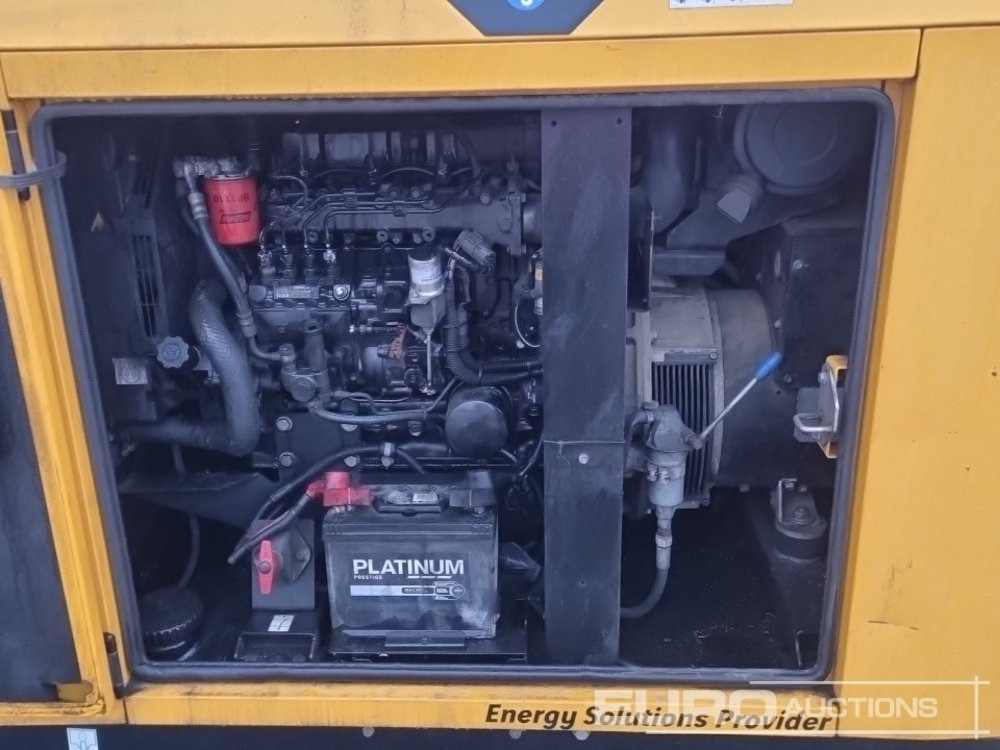 ערכת גנרטורים 2016 SDMO R33CS: תמונה 12