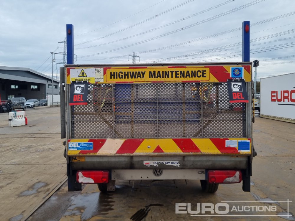 2016 Volkswagen Crafter CR35 - כלי רכב מסחרי במיטה שטוחה: תמונה 4 2016 Volkswagen Crafter CR35 - כלי רכב מסחרי במיטה שטוחה: תמונה 4