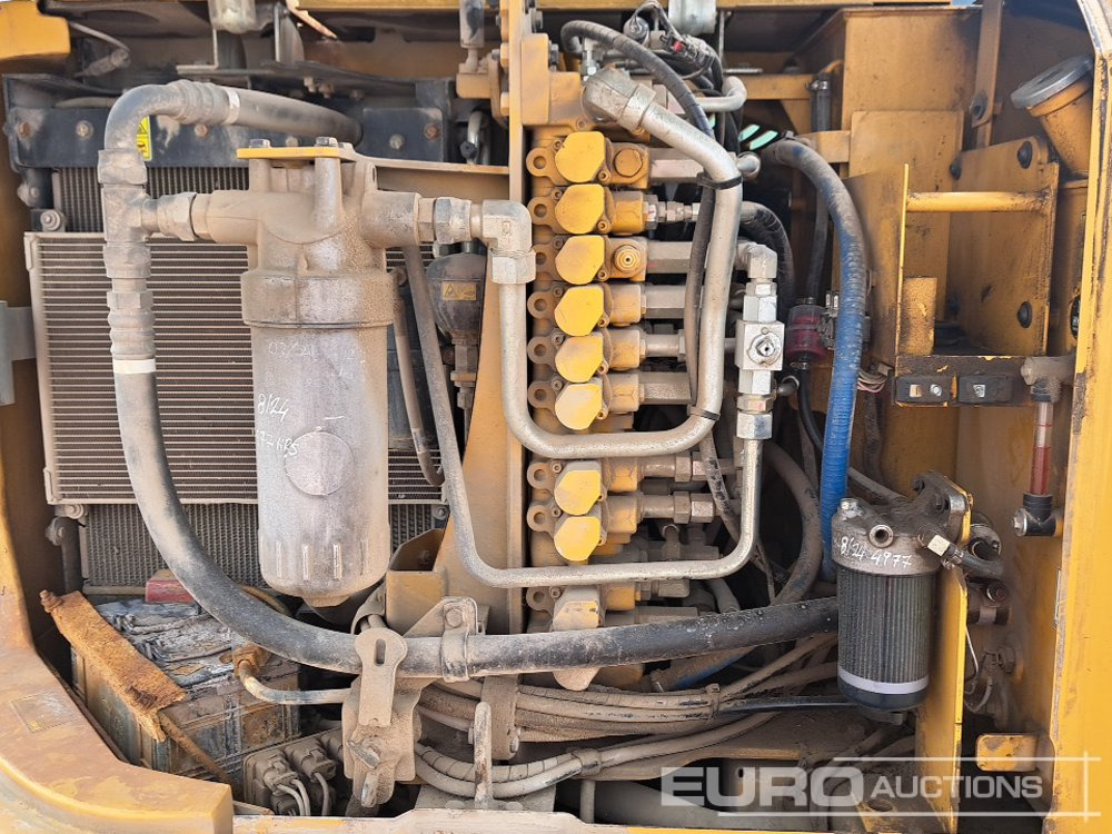 מיני מחפר 2017 CAT 308E2CR: תמונה 32