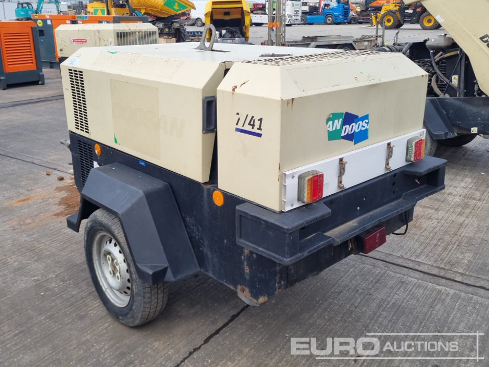 2017 Doosan 741 - מדחס אוויר: תמונה 3 2017 Doosan 741 - מדחס אוויר: תמונה 3