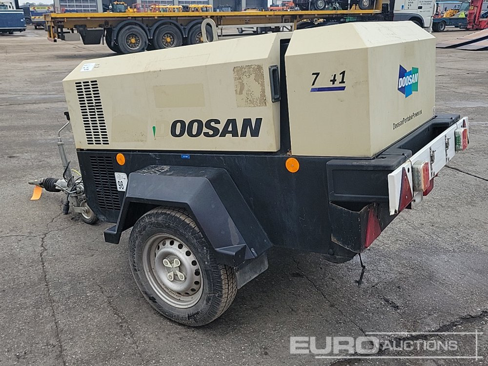 2017 Doosan 741 - מדחס אוויר: תמונה 3 2017 Doosan 741 - מדחס אוויר: תמונה 3