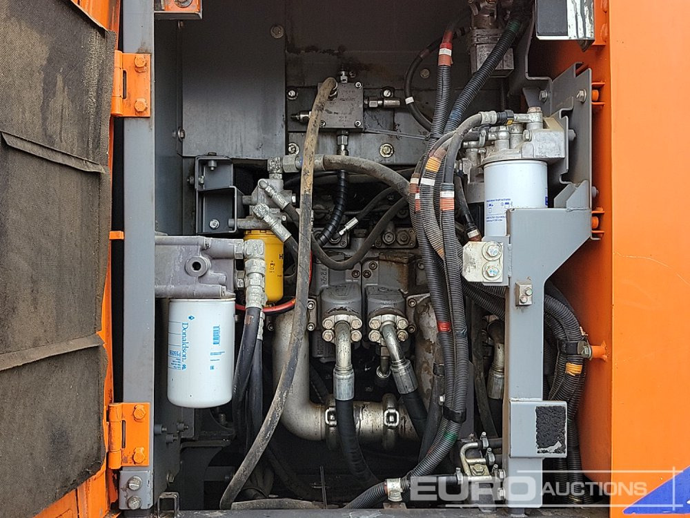 מחפר סורק 2017 Hitachi ZX225USRLC-6: תמונה 37