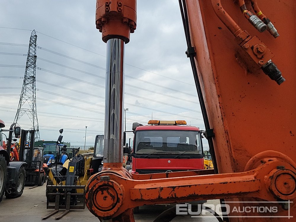 מחפר סורק 2017 Hitachi ZX225USRLC-6: תמונה 26