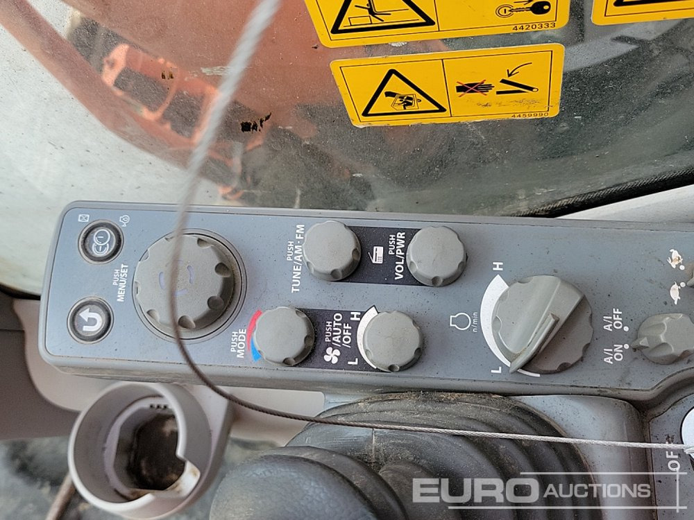 מחפר סורק 2017 Hitachi ZX225USRLC-6: תמונה 49
