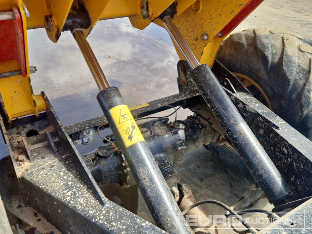 מיני מסיר פסולת 2017 JCB 6TFT: תמונה 17