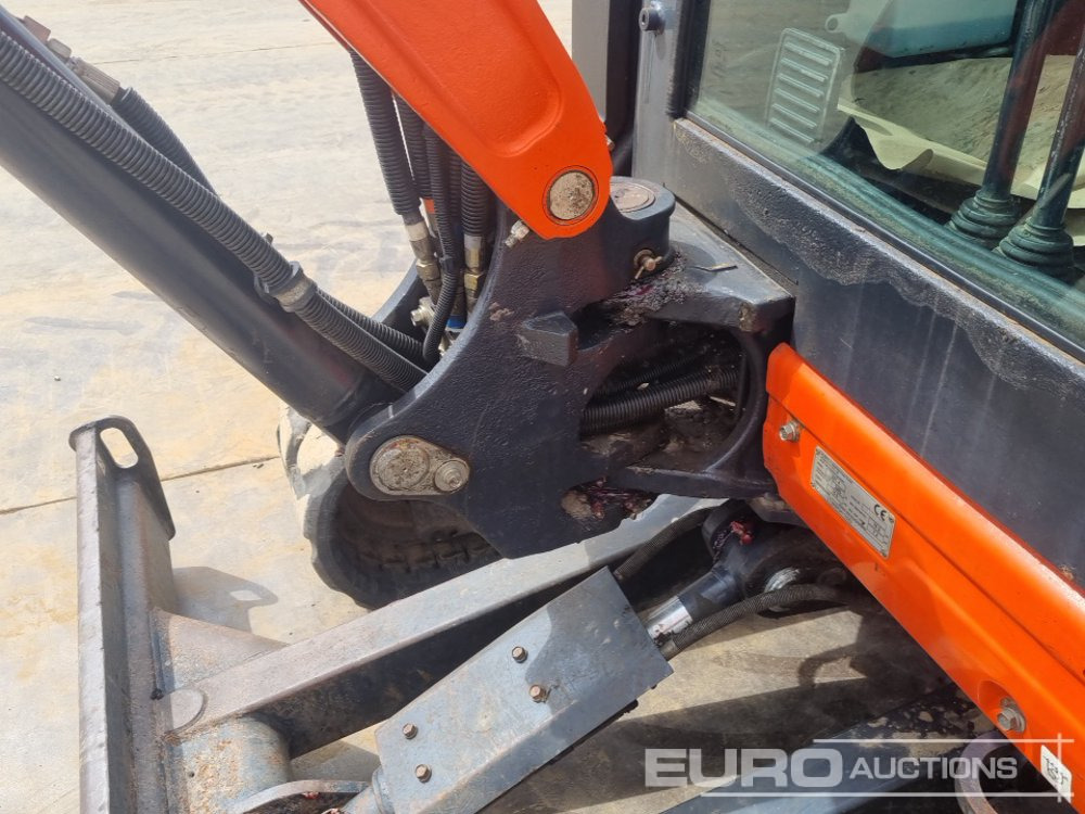 מיני מחפר 2017 Kubota U27-4: תמונה 17