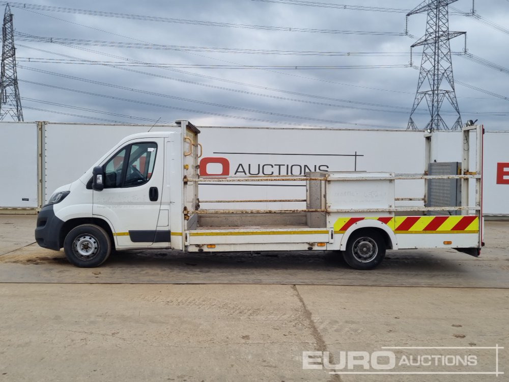 2017 Peugeot Boxer 335 - כלי רכב מסחרי במיטה שטוחה: תמונה 2 2017 Peugeot Boxer 335 - כלי רכב מסחרי במיטה שטוחה: תמונה 2