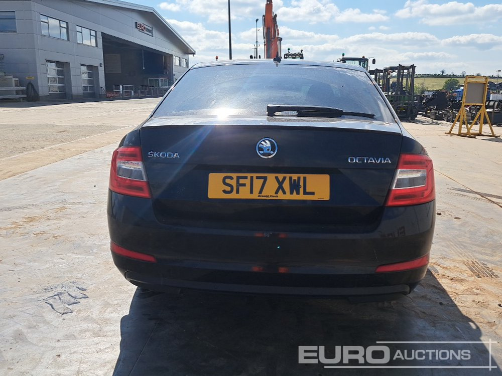 2017 Skoda Octavia - מכונית: תמונה 4 2017 Skoda Octavia - מכונית: תמונה 4