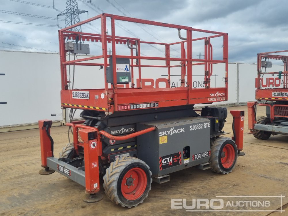 2017 SkyJack SJ6832RTE - פלטפורמה אווירית: תמונה 1 2017 SkyJack SJ6832RTE - פלטפורמה אווירית: תמונה 1