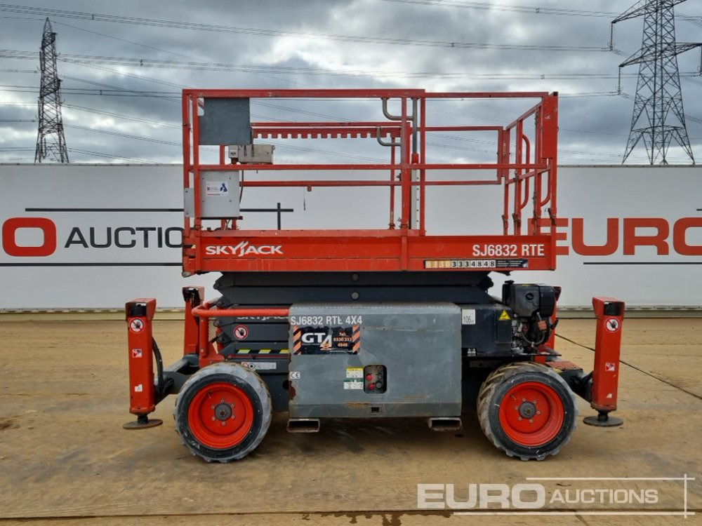 2017 SkyJack SJ6832RTE - פלטפורמה אווירית: תמונה 2 2017 SkyJack SJ6832RTE - פלטפורמה אווירית: תמונה 2