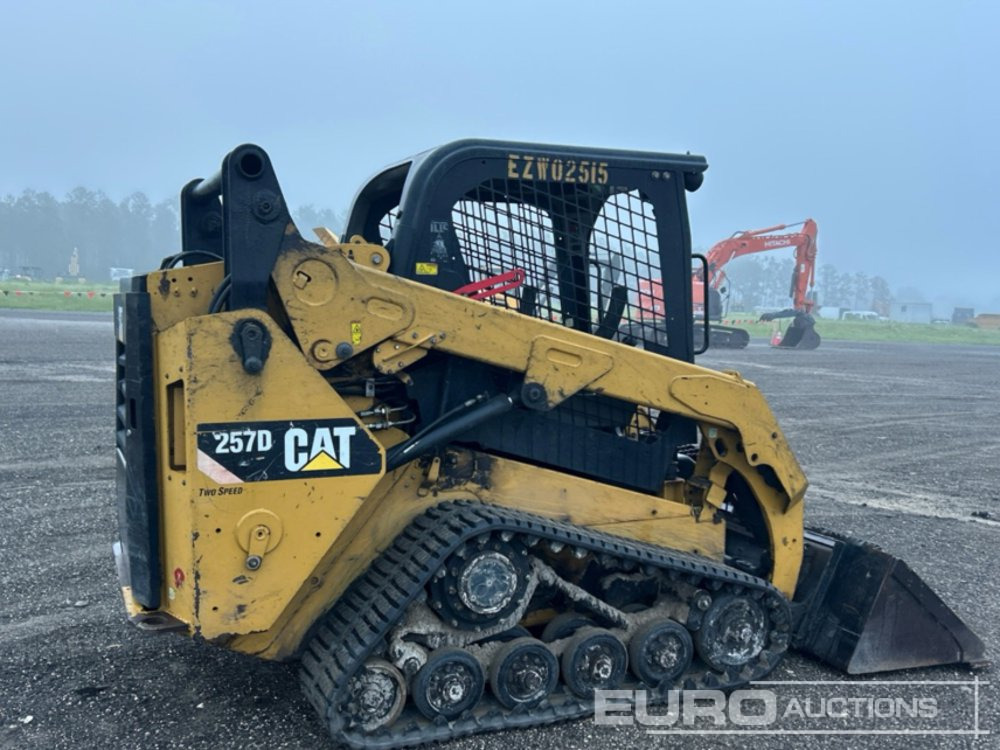 2018 CAT 257D - מעמיס היגוי החלקה: תמונה 3 2018 CAT 257D - מעמיס היגוי החלקה: תמונה 3