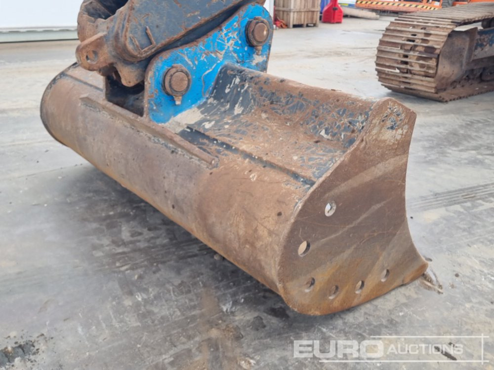מחפר סורק 2018 Hyundai HX235LCR: תמונה 44
