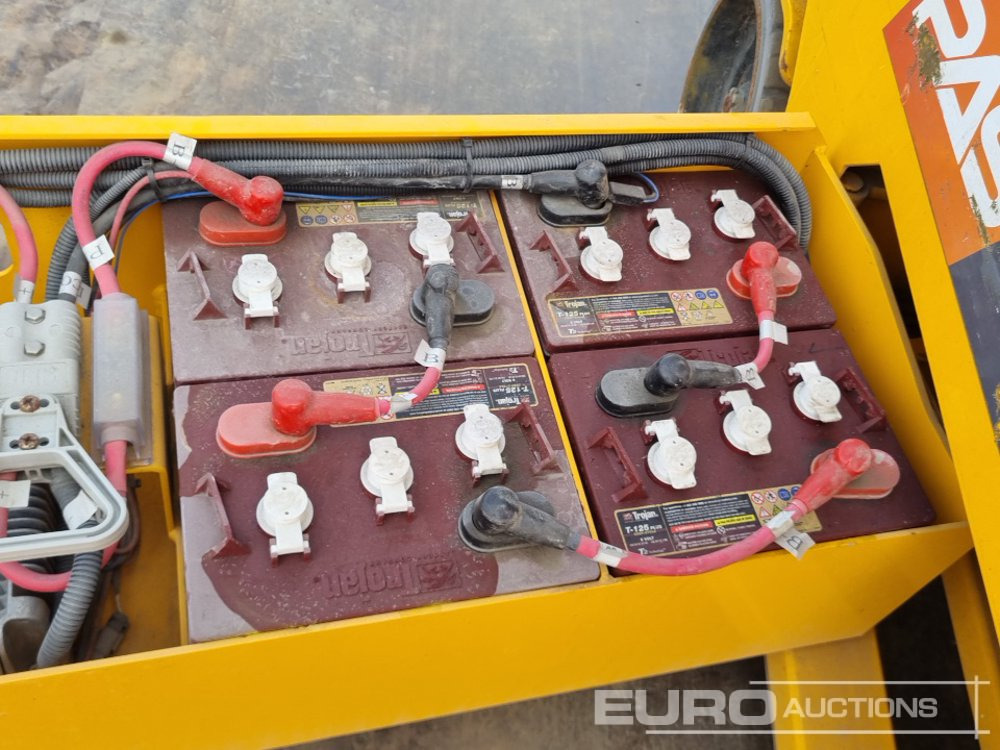 פלטפורמה אווירית 2018 JCB S2646E: תמונה 29