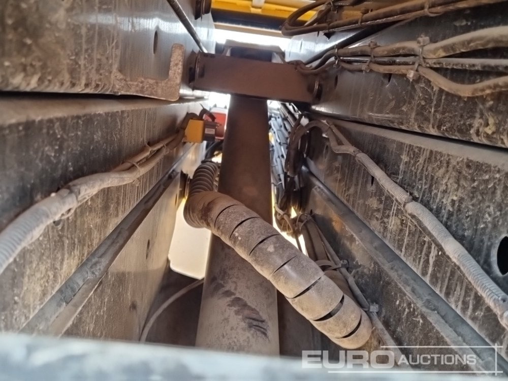 פלטפורמה אווירית 2018 JCB S2646E: תמונה 15