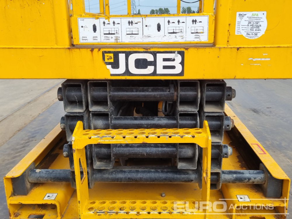 פלטפורמה אווירית 2018 JCB S2646E: תמונה 14
