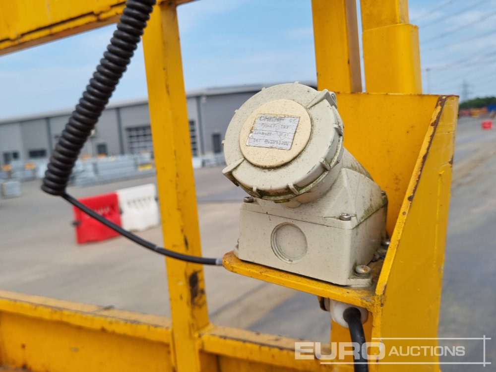 פלטפורמה אווירית 2018 JCB S2646E: תמונה 23