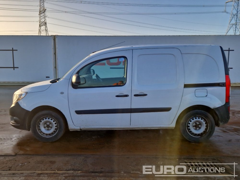 2018 Mercedes Citan 109CDI - כלי רכב מסחרי: תמונה 2 2018 Mercedes Citan 109CDI - כלי רכב מסחרי: תמונה 2
