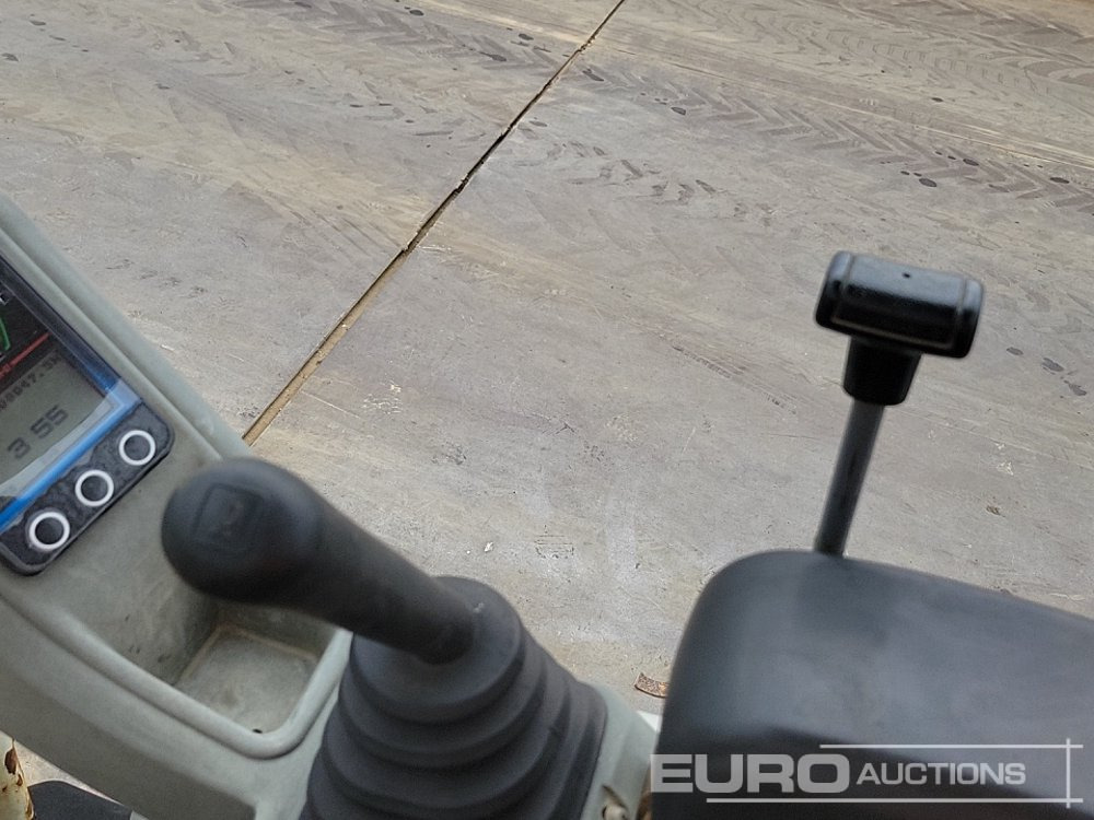 מיני מחפר 2018 Takeuchi TB216: תמונה 47