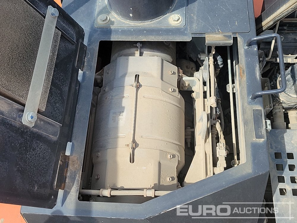 מחפר סורק 2019 Hitachi ZX135US-6: תמונה 36