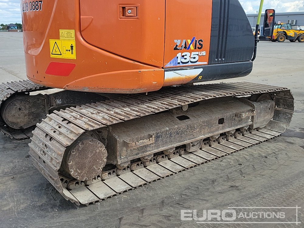 מחפר סורק 2019 Hitachi ZX135US-6: תמונה 16